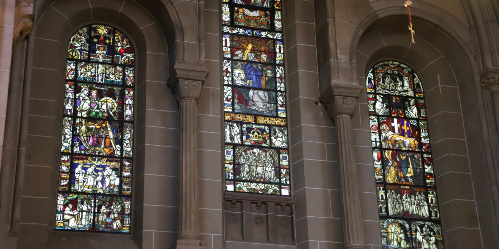 Fenster zum Leben und Sterben der heiligen Elisabeth von Thüringen