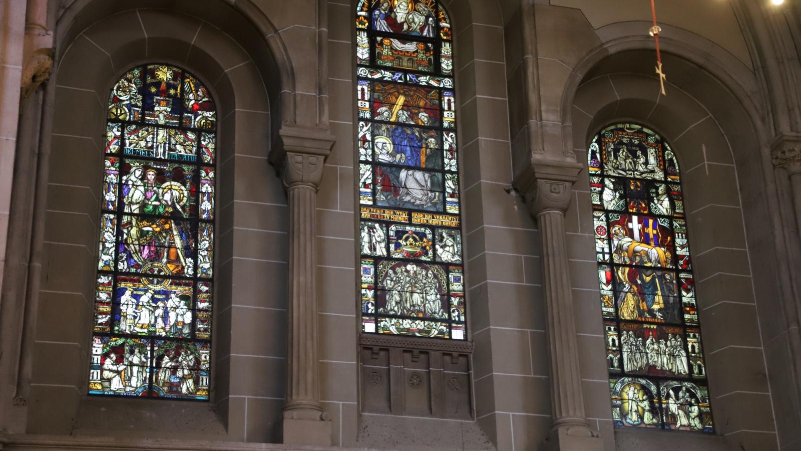 Fenster zum Leben und Sterben der heiligen Elisabeth von Thüringen